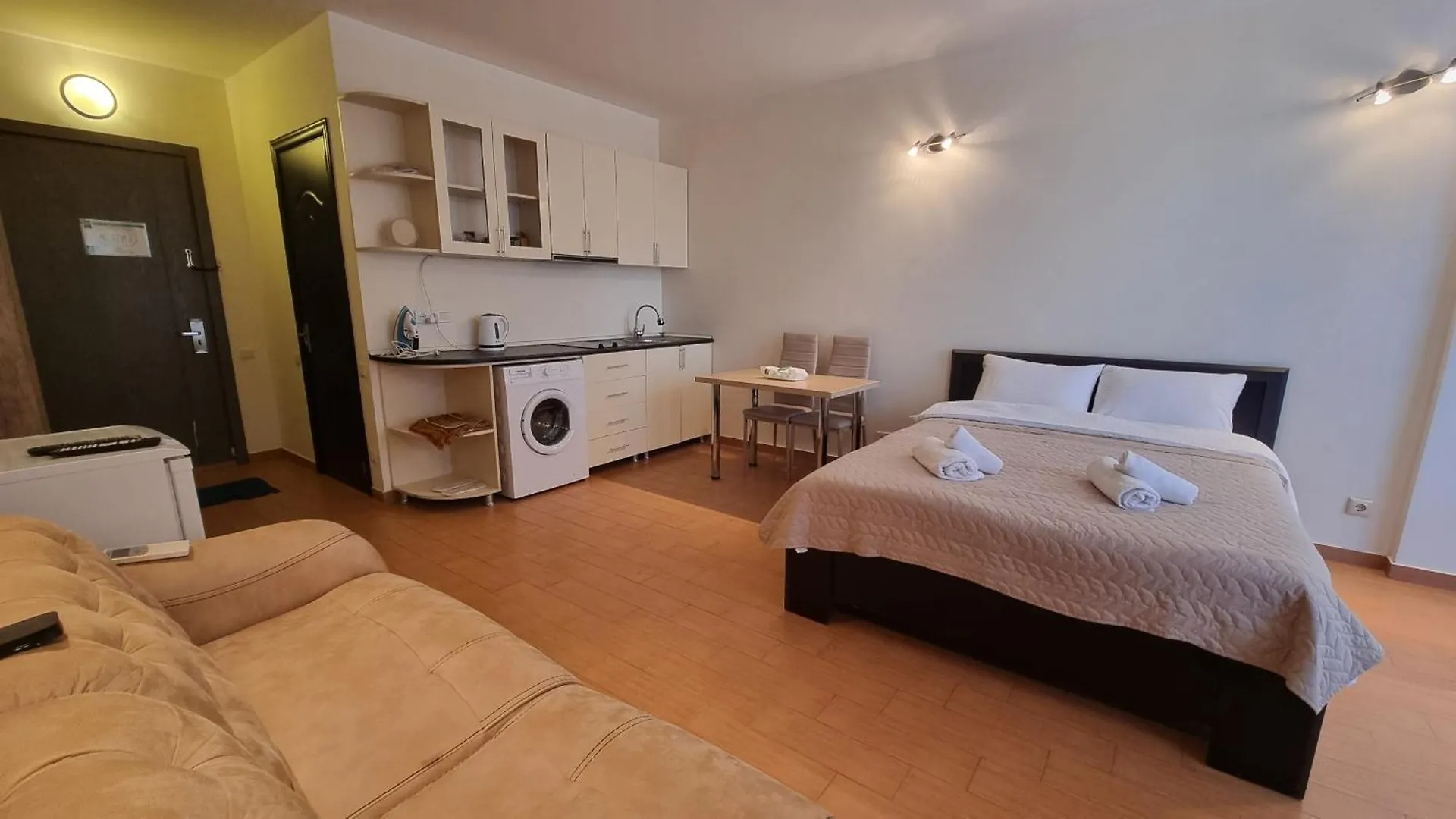 Sea View Apartment Near Grand Mall Μπατούμι Γεωργία